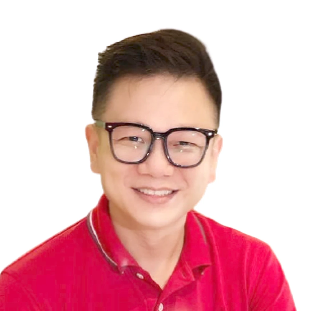 Portrait of Lim Jee Yat, Head of Academic Affairs.